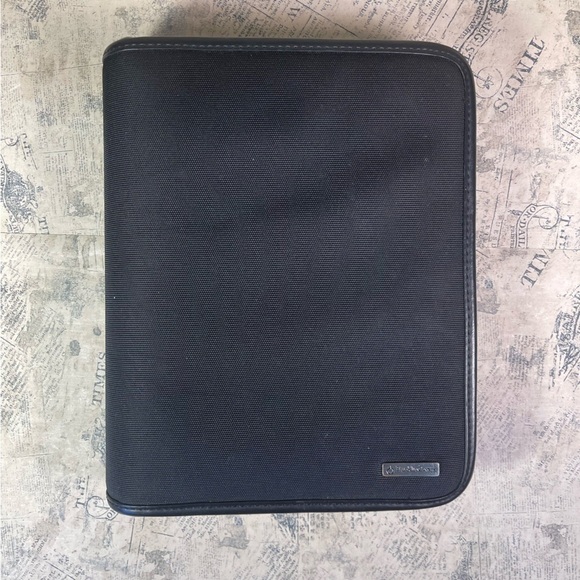Franklin Covey canvas and trim leather organizer binder - Picture 1 of 15